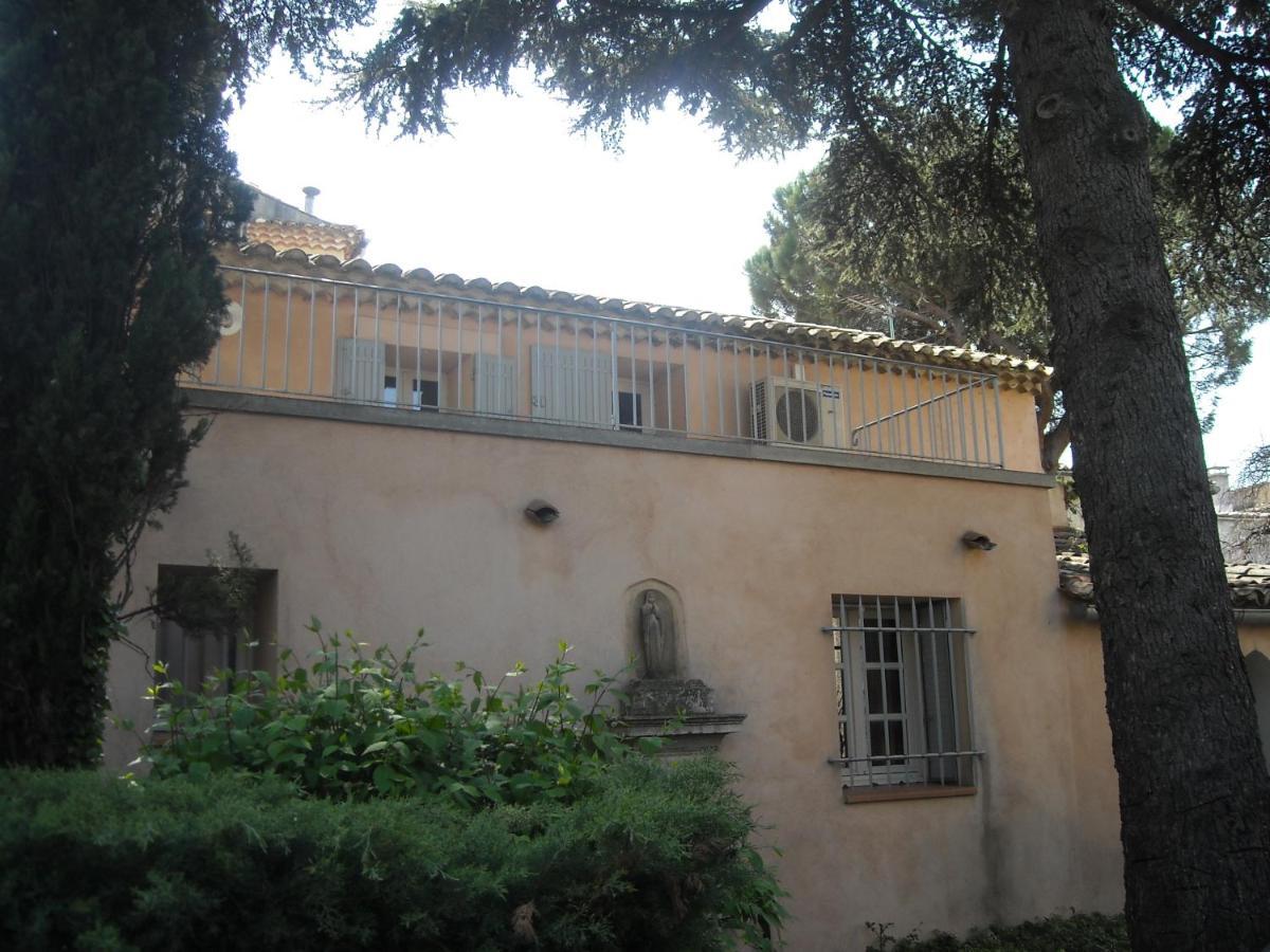 Maison De Ville Aux Couleurs Provencales. Villa Carpentras Luaran gambar